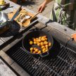 FISKARS Norden öntöttvas grill edény (30 cm)