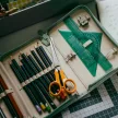 FISKARS Classic papírvágó olló (16 cm)