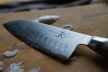 RYDA KNIVES A-30 santoku kés, barázdált pengével (18 cm) damaszkuszi acél